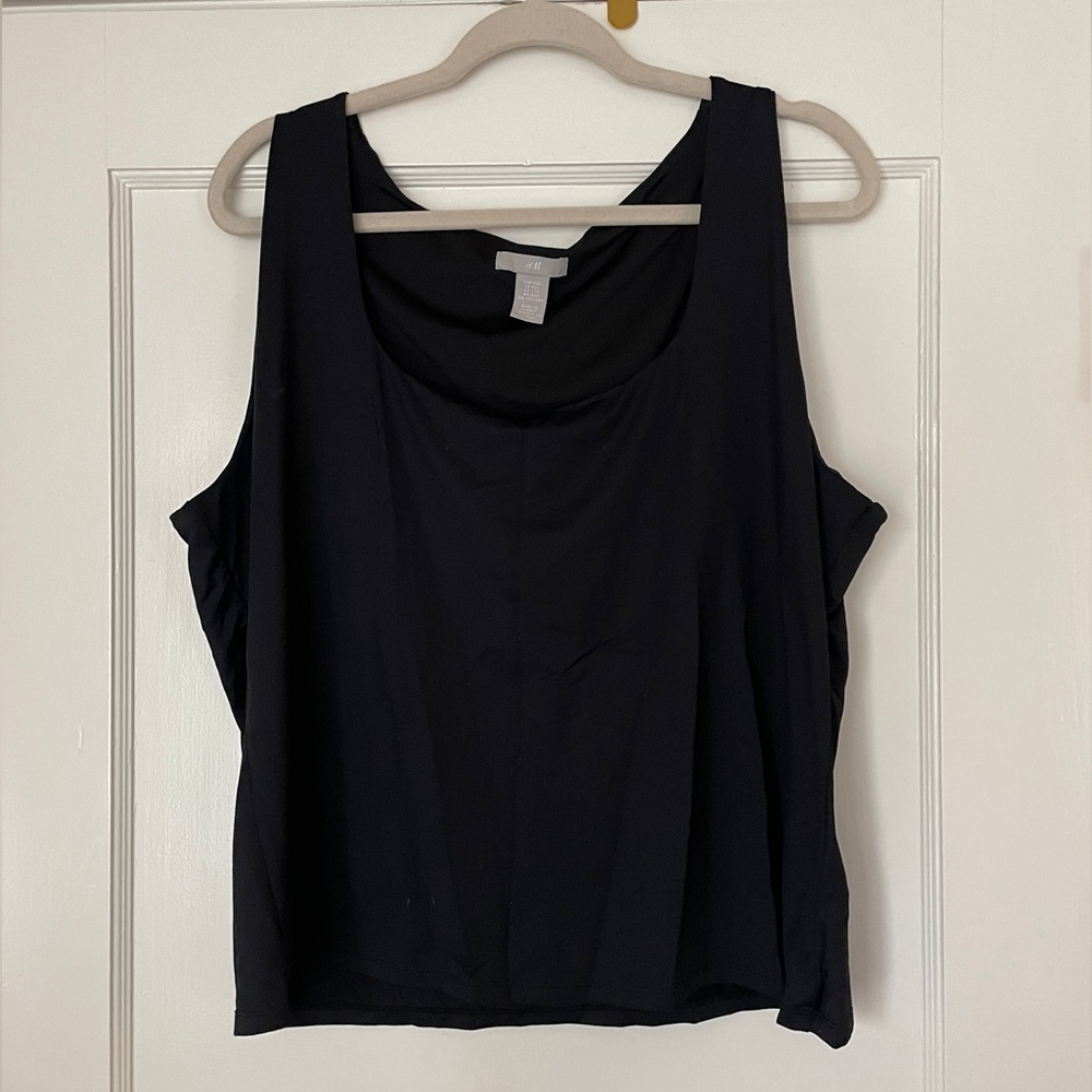 XXL H&M square neck tank